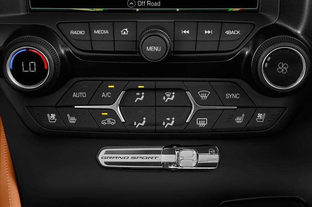 Chevrolet Corvette Grand Sport (Baujahr 2017) 2LT 2 Türen Temperatur und Klimaanlage