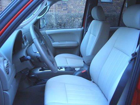 Hyundai Terracan vs. Jeep Cherokee