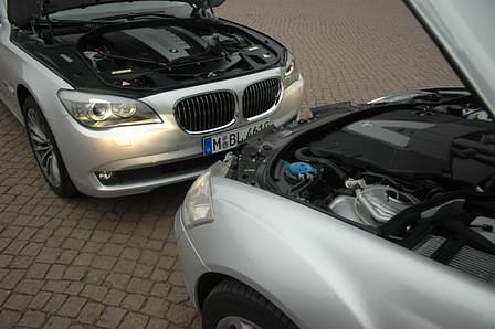 BMW 730d vs Mercedes-Benz S 320 CDI