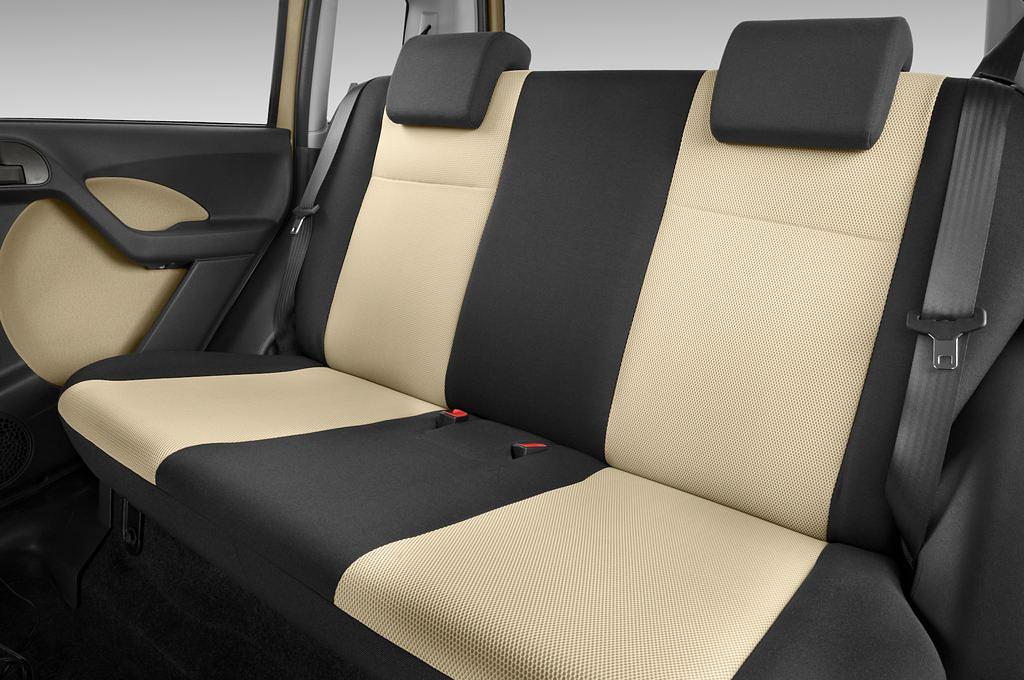 FIAT Panda (Baujahr 2010) Cross 5 Türen Rücksitze