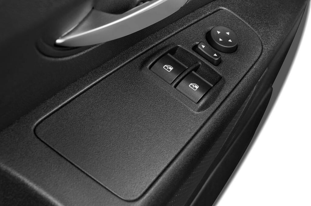 FIAT Punto (Baujahr 2009) Abarth 3 Türen Bedienungselemente Tür