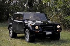 Faszination: Lambo LM 002 - Dino Machina