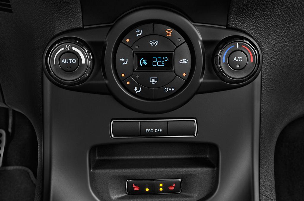 Ford Fiesta (Baujahr 2014) 1,6 Ecoboost St 3 Türen Temperatur und Klimaanlage
