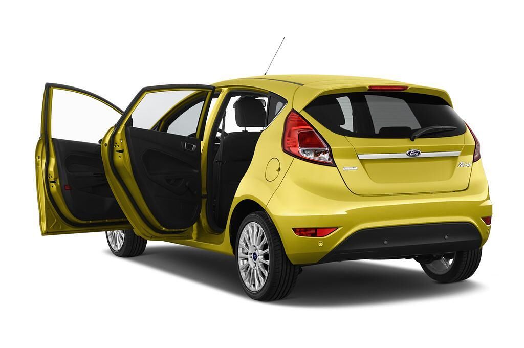 Ford Fiesta (Baujahr 2013) Titanium 5 Türen Tür geöffnet