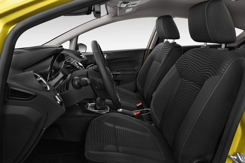 Ford Fiesta (Baujahr 2013) Titanium 5 Türen Vordersitze