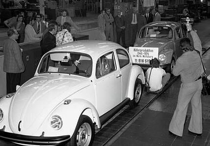 Hintergrund: Auto-Fusionen - Frisch gefreit