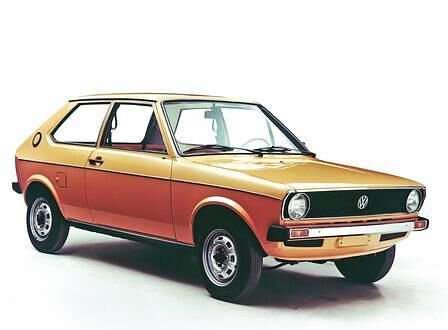 1975 präsentierte VW den Polo, der dem Audi 50 zum Verwechseln ähnelte