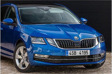 LED-Tagfahrlicht ist serienmäßig, Voll-LED-Scheinwerfer kosten Aufpreis