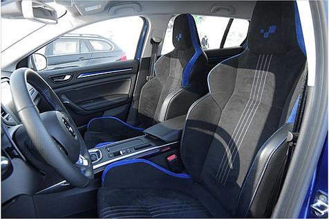 Die Sportsitze sind das Beste, was man in dieser Klasse kaufen kann