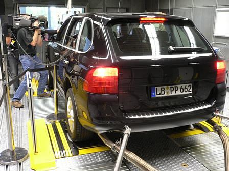 Porsche Cayenne Hybrid - Verbrauchsprüfstand