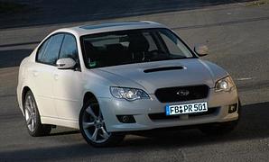 Praxistest: Subaru Legacy 2.0 D - Schattenboxen