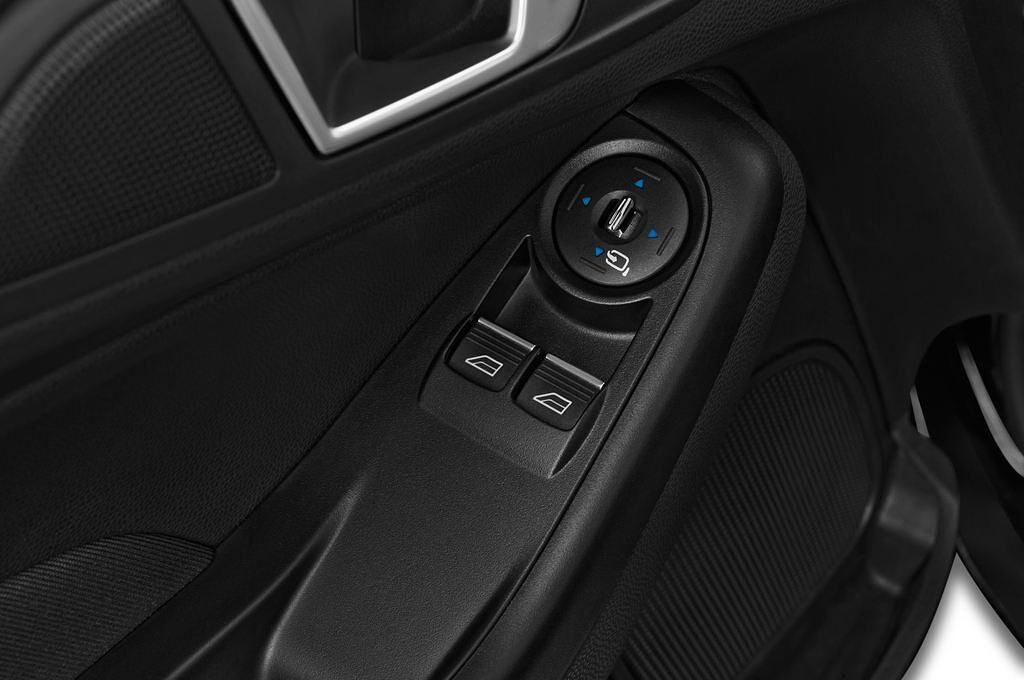 Ford Fiesta (Baujahr 2014) Sport 3 Türen Bedienungselemente Tür
