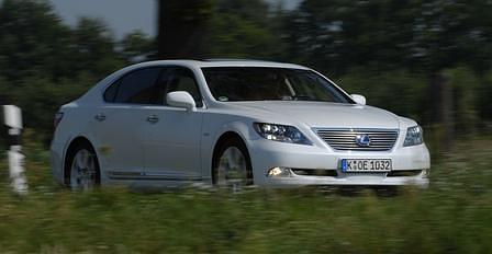 Lexus LS 460 AWD