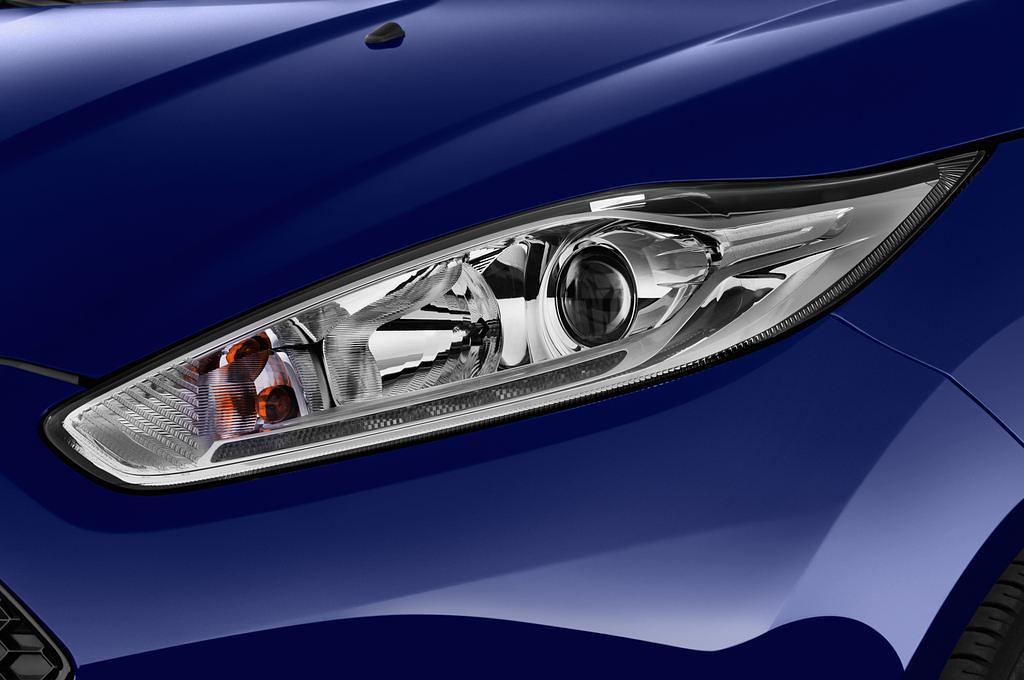Ford Fiesta (Baujahr 2014) 1,6 Ecoboost St 3 Türen Scheinwerfer