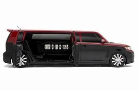 Scion xB - Stretchlimo als Partymobil