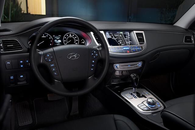 Die Kommandozentrale im Genesis