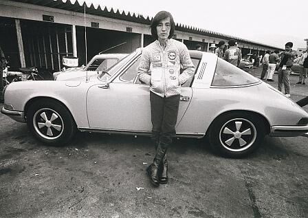 Porsche Classic Center - Biene Maja zu Besuch