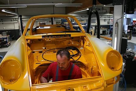 Porsche Classic Center - Biene Maja zu Besuch