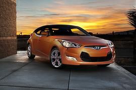 Hyundai Veloster - Eleganter Seitenwechsel