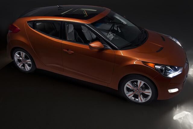 Der Fünfsitzer verfügt links über eine Tür, rechts jedoch über zwei