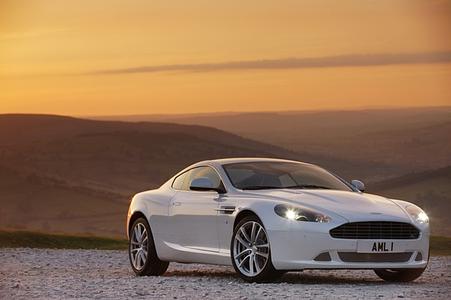 Evolution an der Spitze: Aston Martin DB9 Evolution an der Spitze: Aston Martin DB9