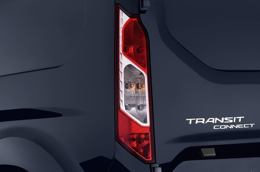 Ford Transit Connect (Baujahr 2014) Trend 5 Türen Rücklicht
