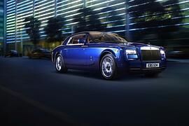 Rolls-Royce Phantom Series II - Straffung der Augenpartie
