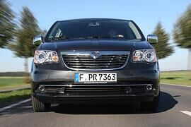 Lancia Voyager - Neue Edelmetall-Editionen