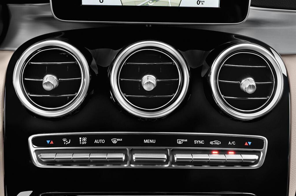 Mercedes C-Class (Baujahr 2015) Avantgarde 5 Türen Lüftung