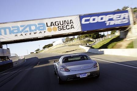 Mercedes SLS AMG - Benz is back