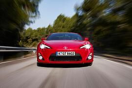 Toyota GT86 - Roadster und Rennhybrid