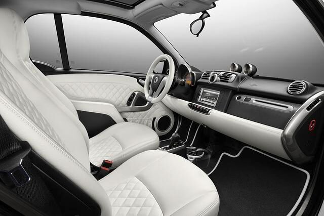 Im Innenraum trifft Jeremy Scott voll ins Weiße