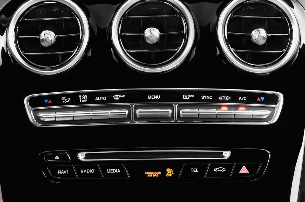 Mercedes C-Class (Baujahr 2015) Avantgarde 5 Türen Temperatur und Klimaanlage