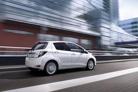 Toyota Yaris Hybrid - Doppelherz Downsize (Kurzfassung)