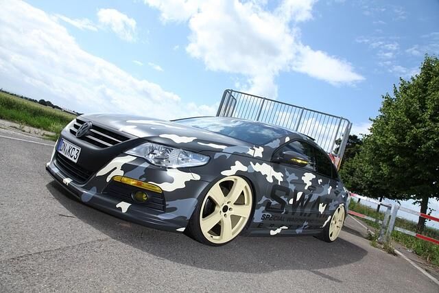 Getunter VW Passat CC - Coupé in Camouflage