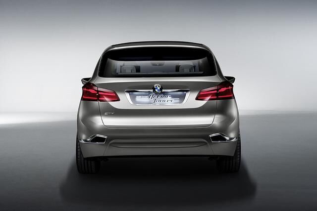 Auch wenn den 4,35 Meter langen und 1,56 Meter hohen Wagen in München niemand einen Van nennt, ist er genau das