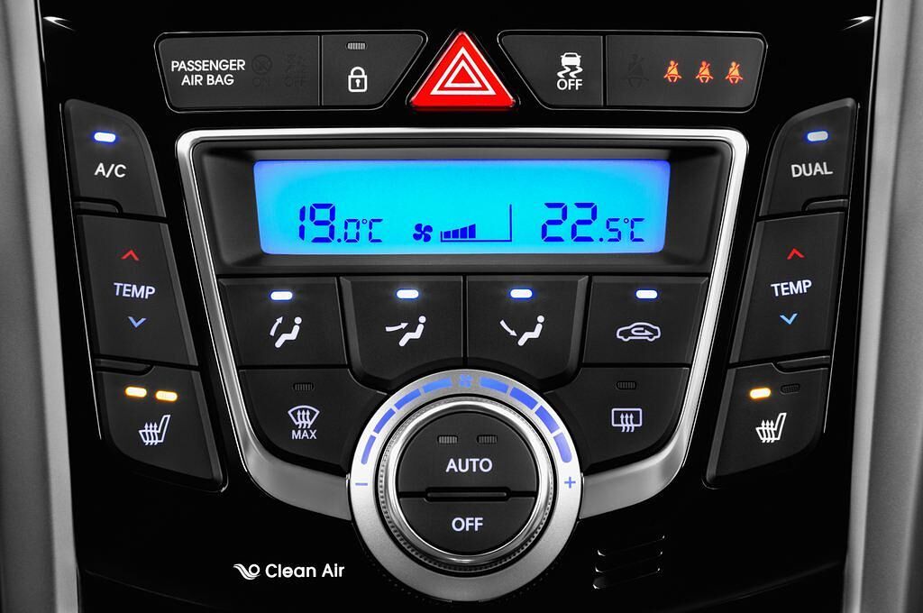 Hyundai I30 (Baujahr 2015) Turbo 3 Türen Temperatur und Klimaanlage