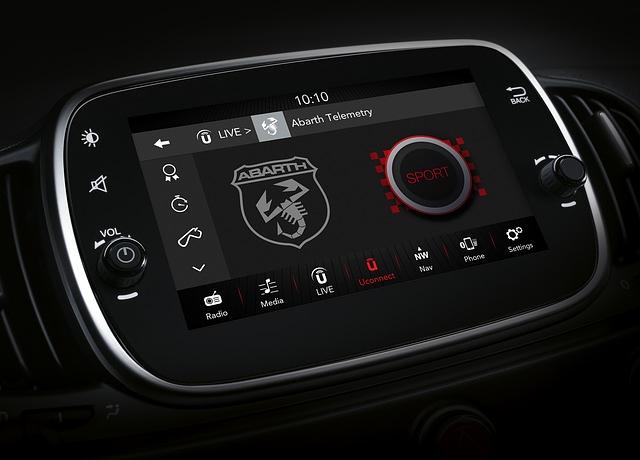 Speziell für den Pista gibt es eine Rennstrecken-App