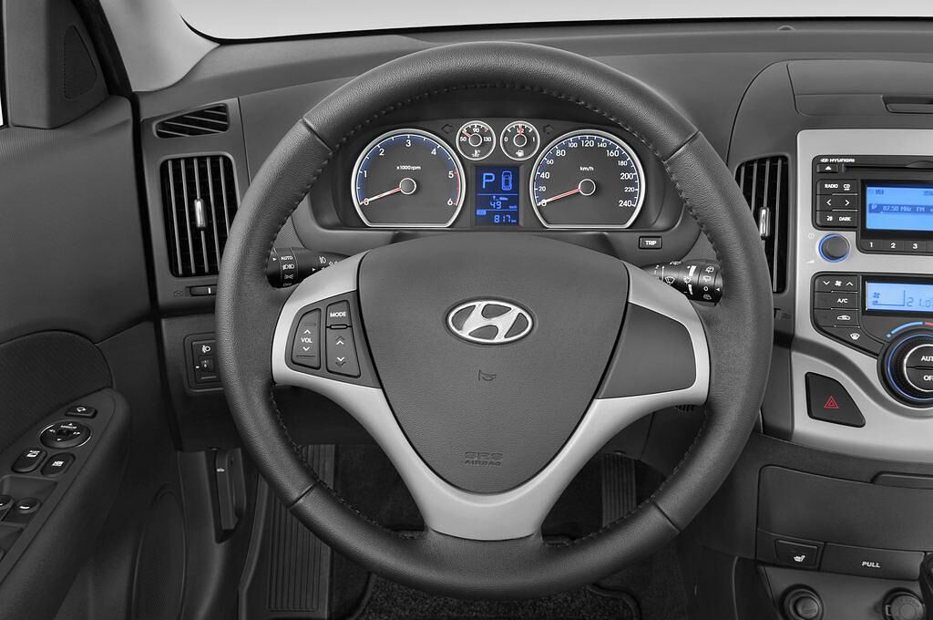 Hyundai I30 (Baujahr 2011) Style 5 Türen Lenkrad