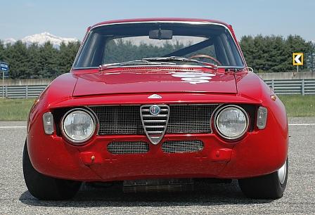 Alfa Romeo GTA 1300 Junior