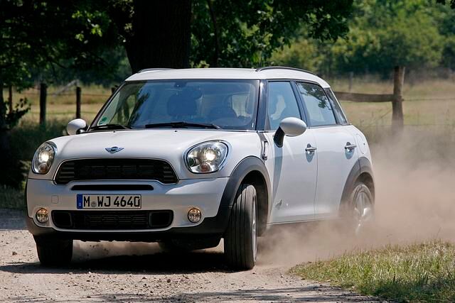 Beim Design bleibt der Countryman dem Markenstil treu