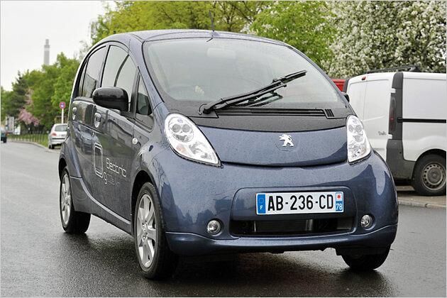 i-MiEV mit gutem Namen: Der rein elektrisch betriebene Peugeot iOn basiert auf dem Mitsubishi i-MiEV