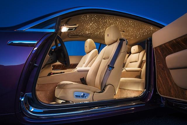  Auch der aus dem Phantom bekannte Sternenhimmel hält im Wraith Einzug. 