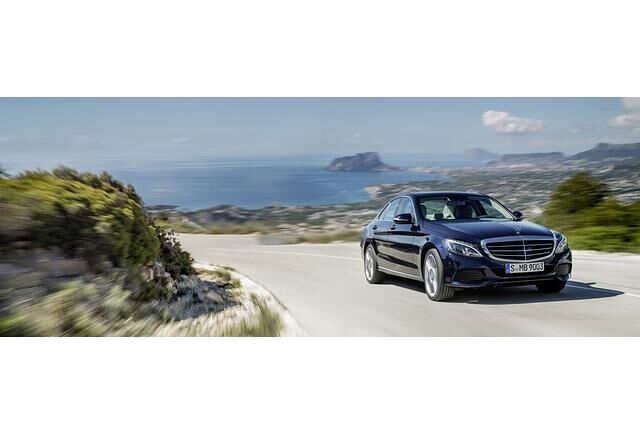 Die klassischen Proportionen allerdings – lange Motorhaube, kurze Überhänge – bleiben