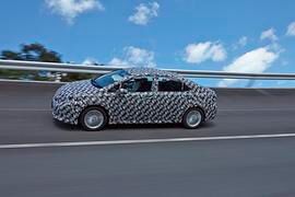 Toyota FCV - Auf dem Weg ins Wasserstoff-Zeitalter Toyota FCV - Auf dem Weg ins Wasserstoff-Zeitalter