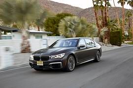 BMW M760Li xDrive - Schnellboot und Flaggschiff (Kurzfassung)