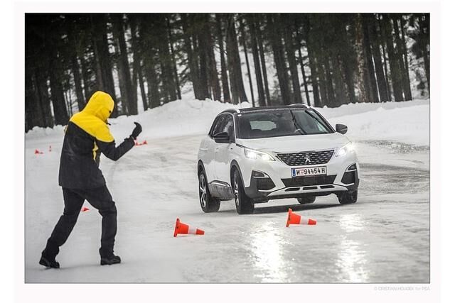 Für viele Fans ist Vierradantrieb noch immer ein Charakteristikum von SUV