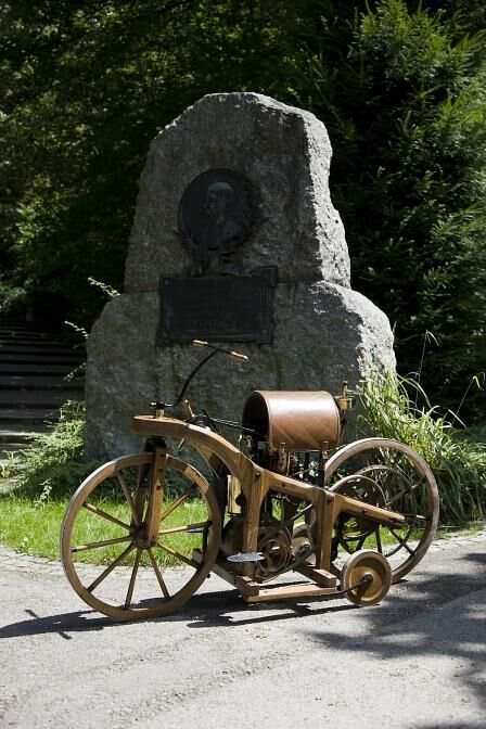 Daimler Reitwagen von 1885