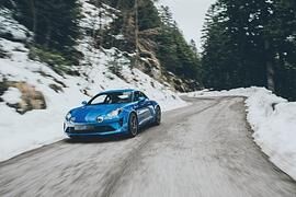Sportwagen mit Tradition - Es muss nicht immer ein 911er sein Sportwagen mit Tradition - Es muss nicht immer ein 911er sein