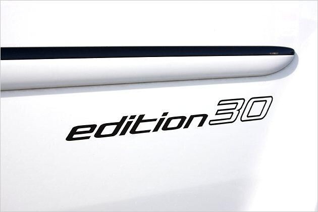 Preislich gibt es den VW Caddy Edition 30 in der Topmotorisierung ab 26.600 Euro